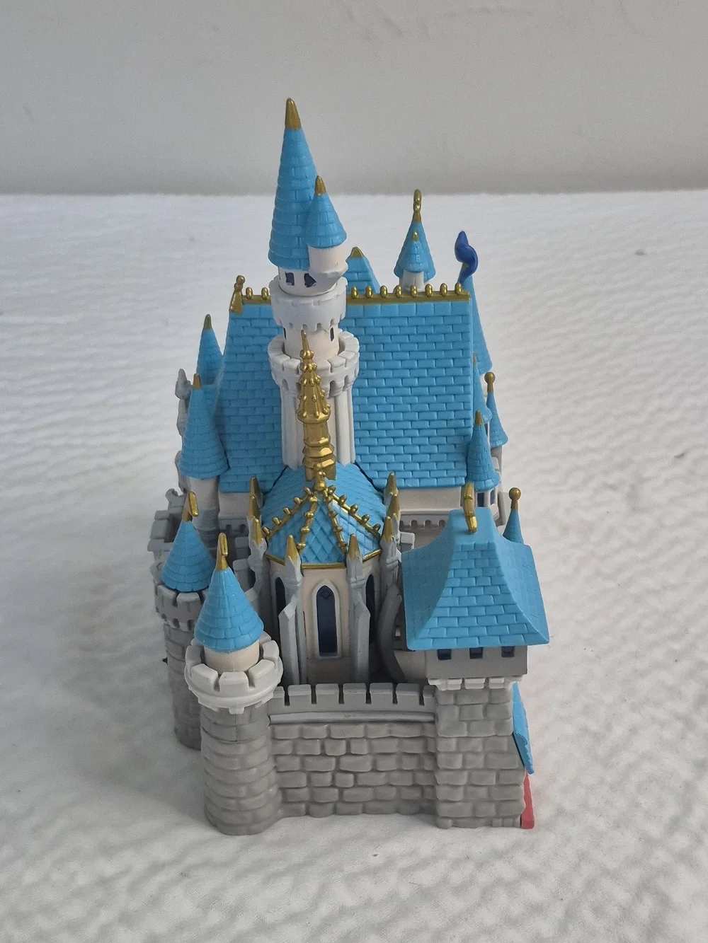 Funko Disney Castle Figurine Blue/Gray/Gold 6in 2020 MPN FAC-053571-20183